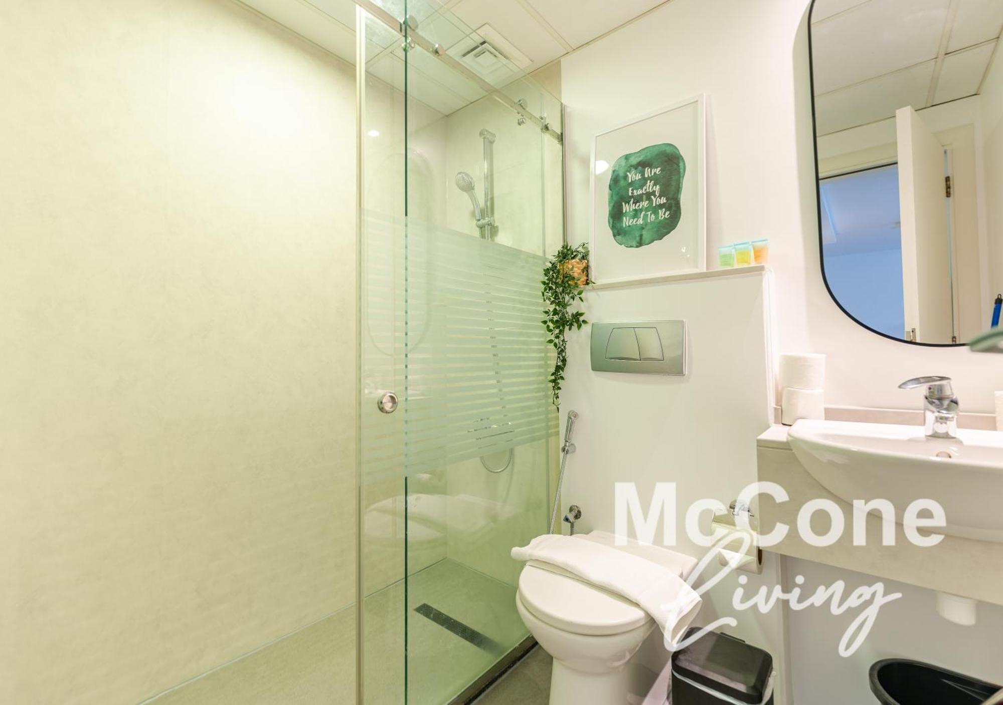 1br In Marina With Private Terrace & Pool Apartment