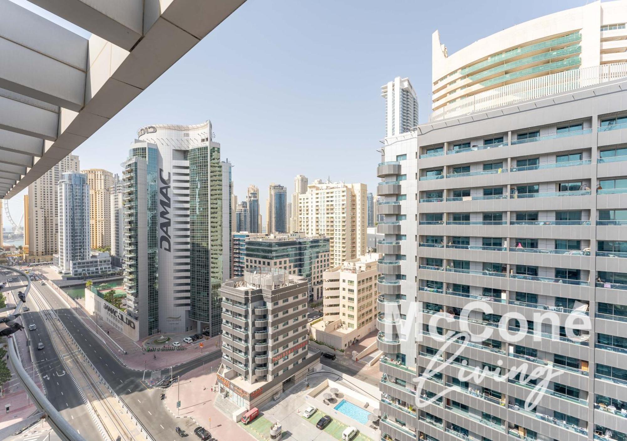 Apartment 1br In Marina With Private Terrace & Pool Dubai